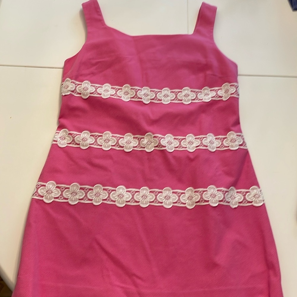 Vintage Lilly Pulitzer Pink mini dress with White lace flowers size 10